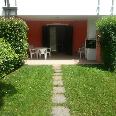 Lovely Flat With Swimming Pool And Ac アパート *